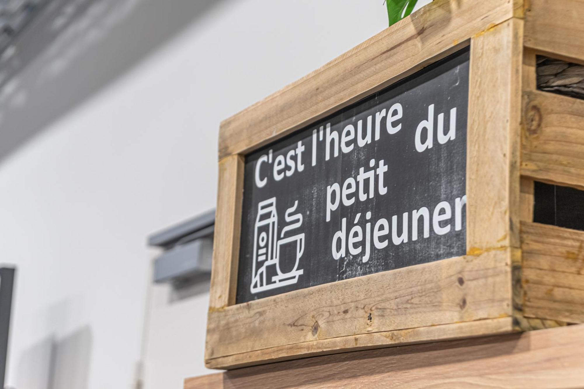 Montempo Apparthotel Bordeaux Centre - Bassins A Flot المظهر الخارجي الصورة