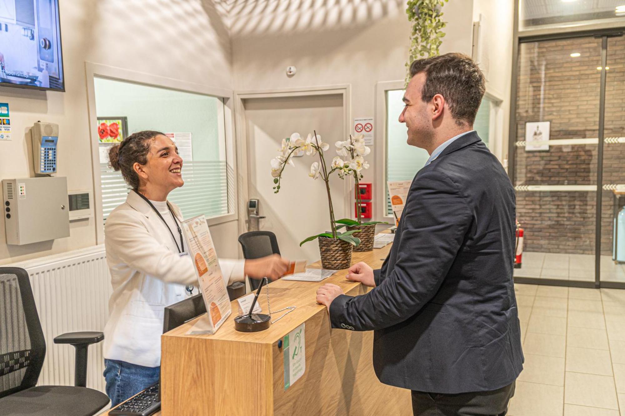 Montempo Apparthotel Bordeaux Centre - Bassins A Flot المظهر الخارجي الصورة